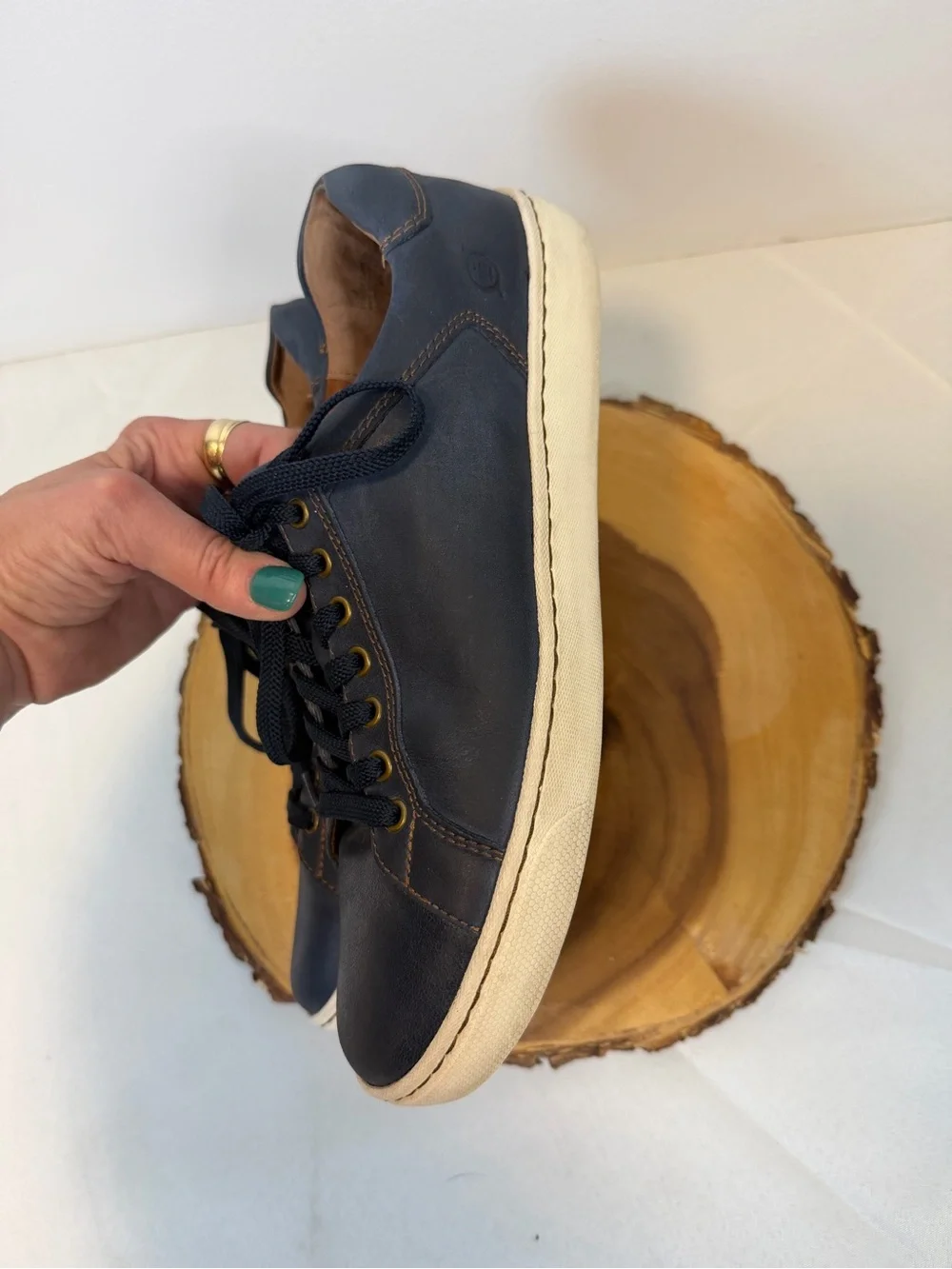 Børn‎ Mira Lightweight Sneakers Soft Blue Leather Lace Up Women’s Size 9.5